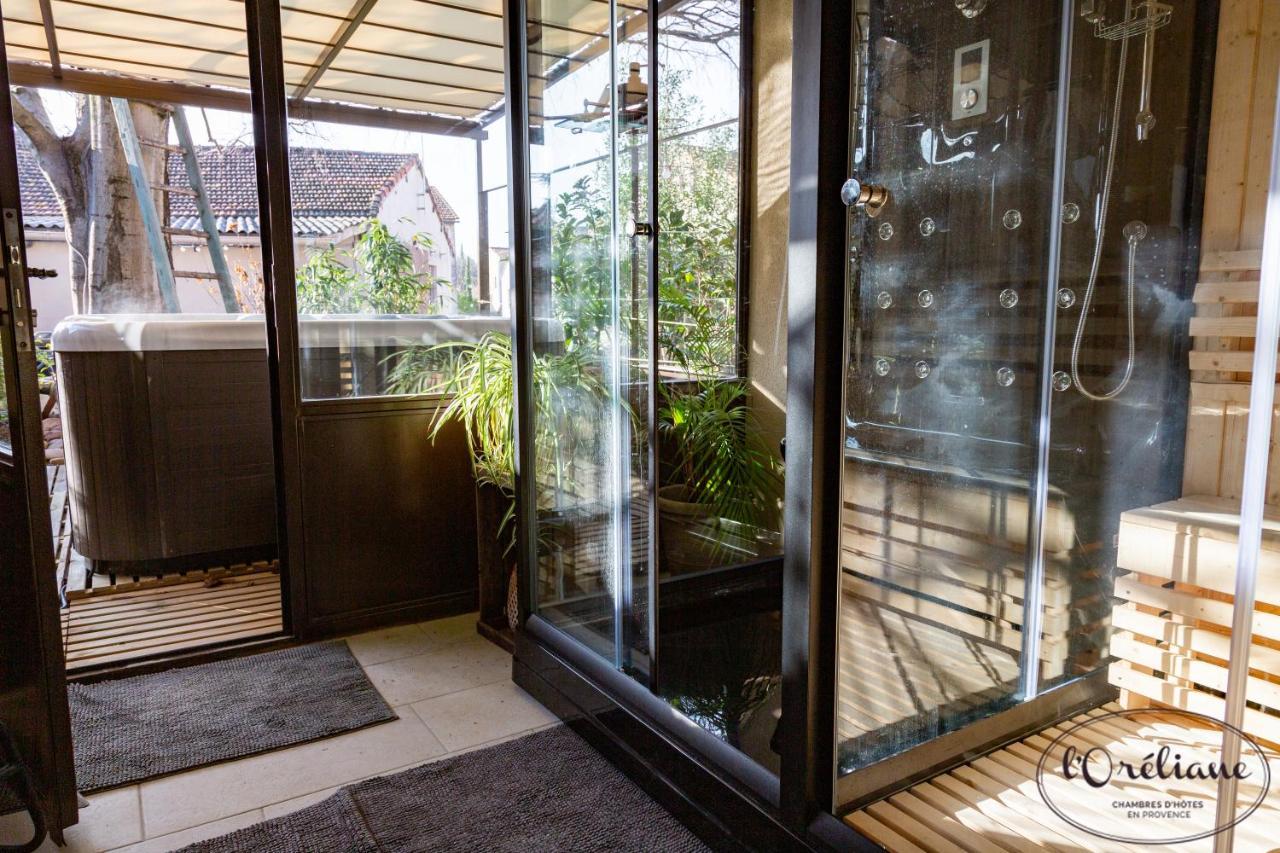Chambres D'Hotes L'Oreliane En Provence Only Adult Chateauneuf-de-Gadagne Bagian luar foto