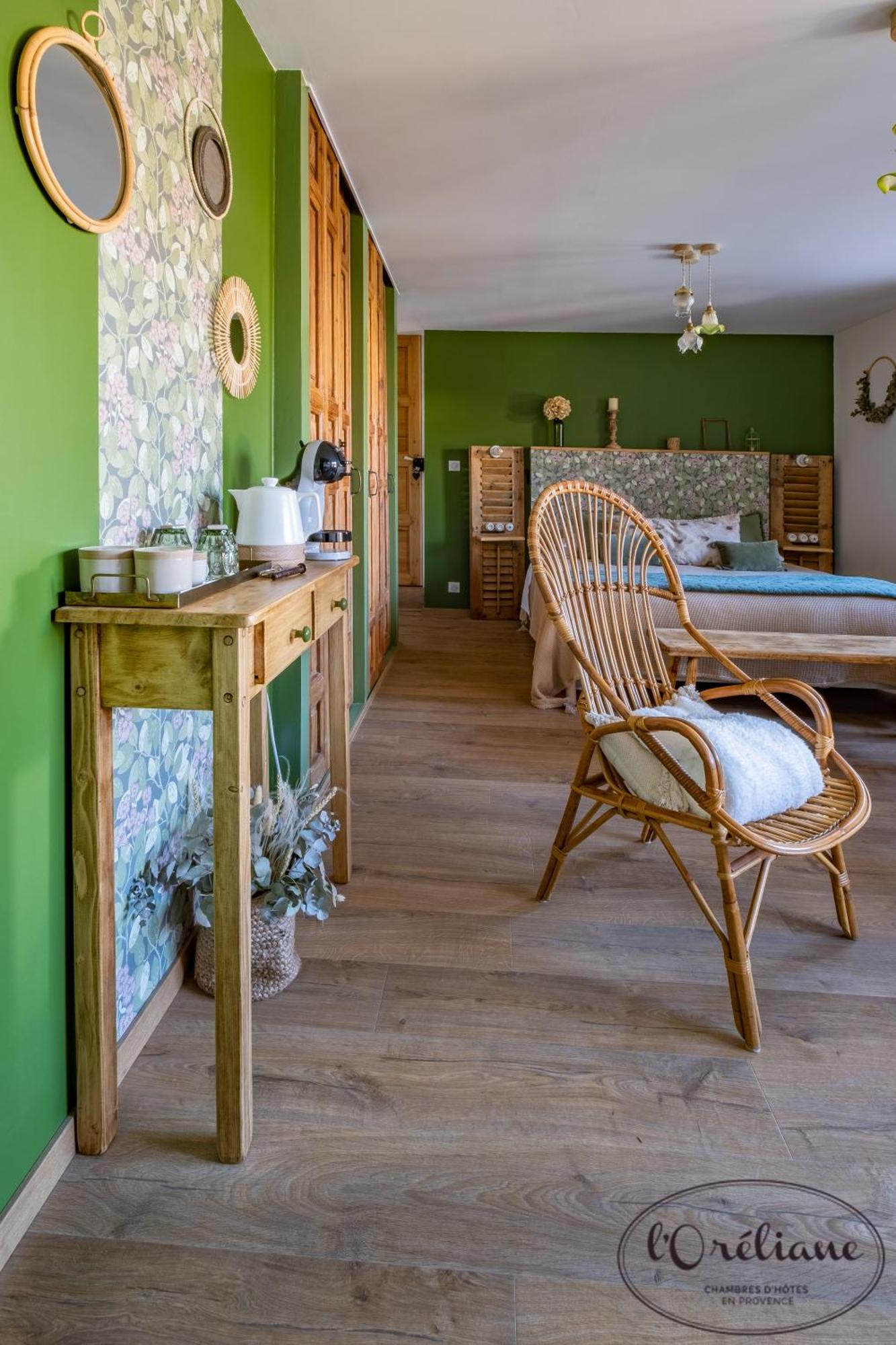 Chambres D'Hotes L'Oreliane En Provence Only Adult Chateauneuf-de-Gadagne Bagian luar foto