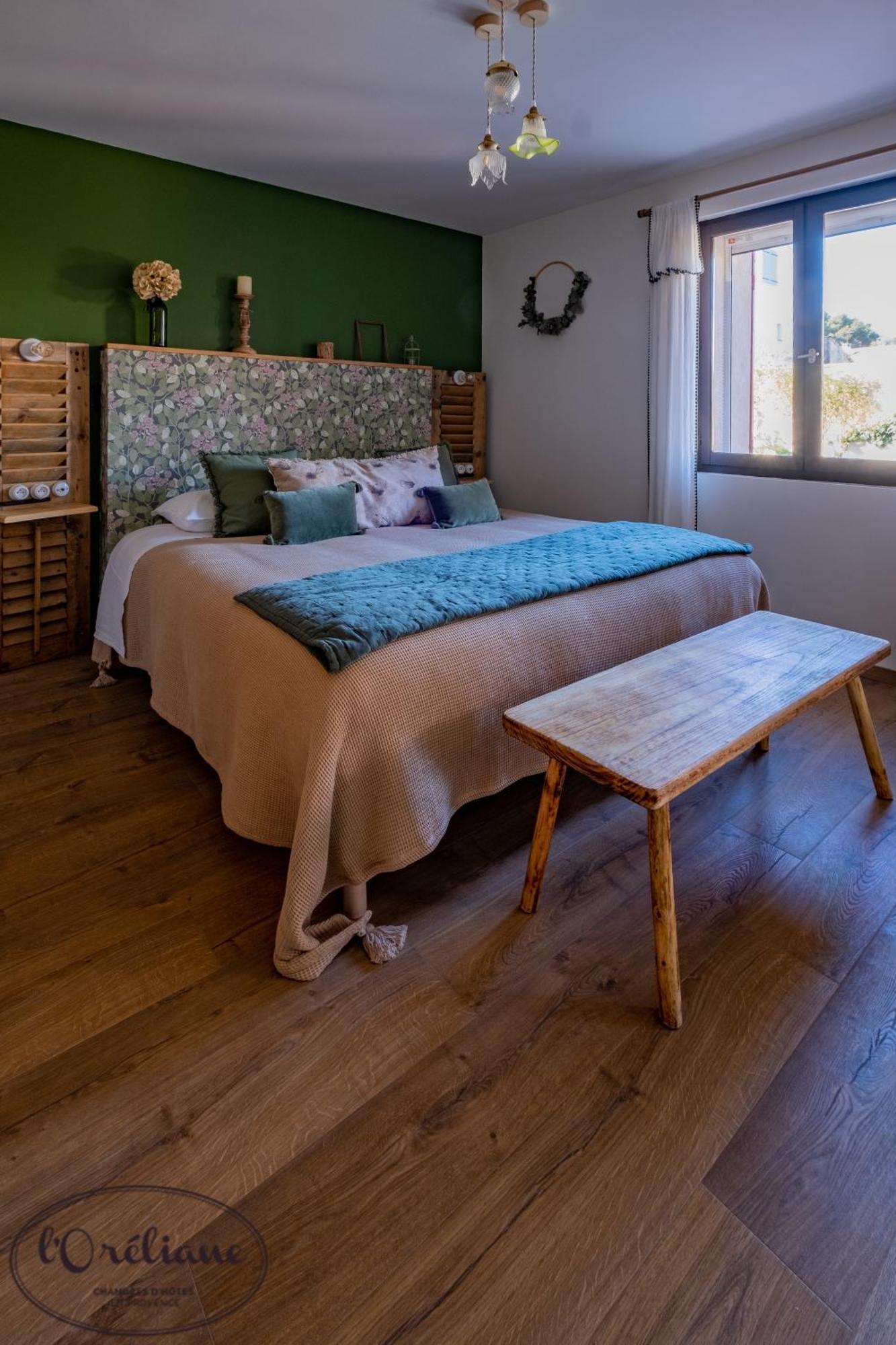 Chambres D'Hotes L'Oreliane En Provence Only Adult Chateauneuf-de-Gadagne Bagian luar foto